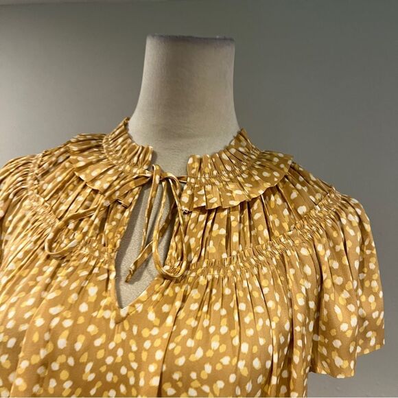 Cupcakes and cashmere mustard color Polka Dot Women's blouse size small - Picture 2 of 12